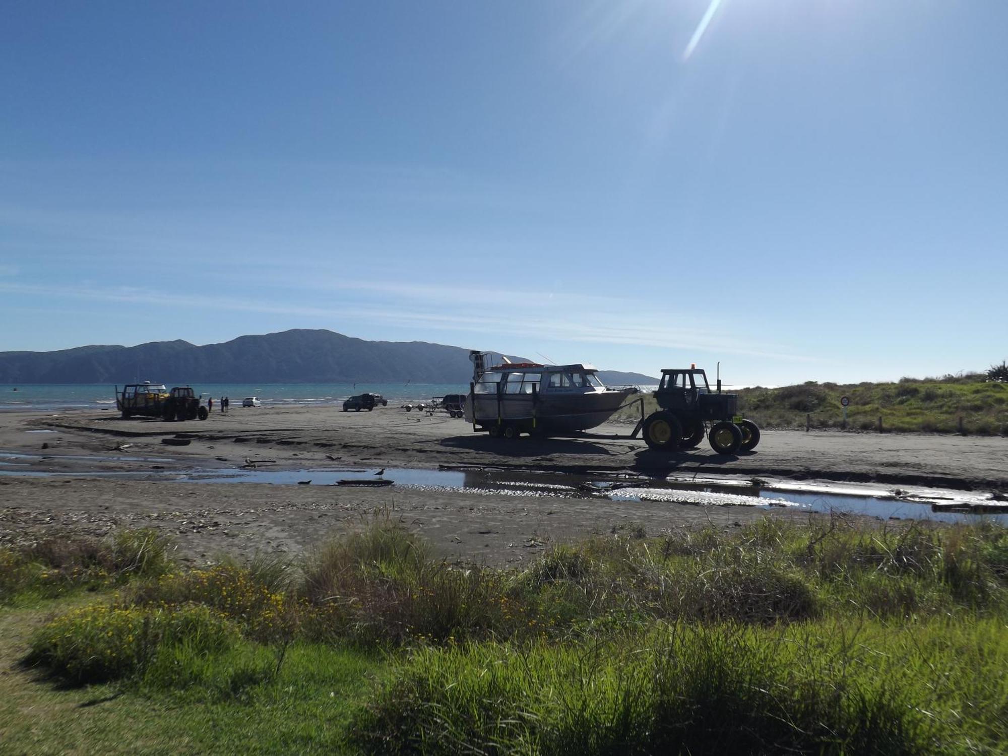 Top Floor Bed And Breakfast Paraparaumu Esterno foto