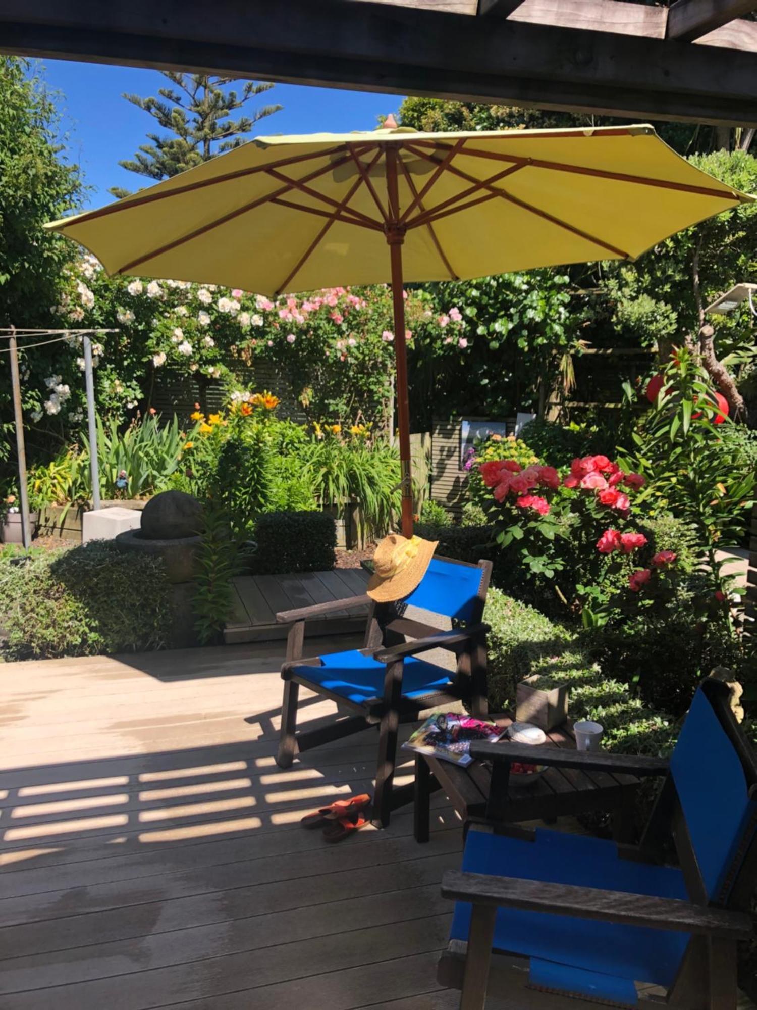 Top Floor Bed And Breakfast Paraparaumu Esterno foto